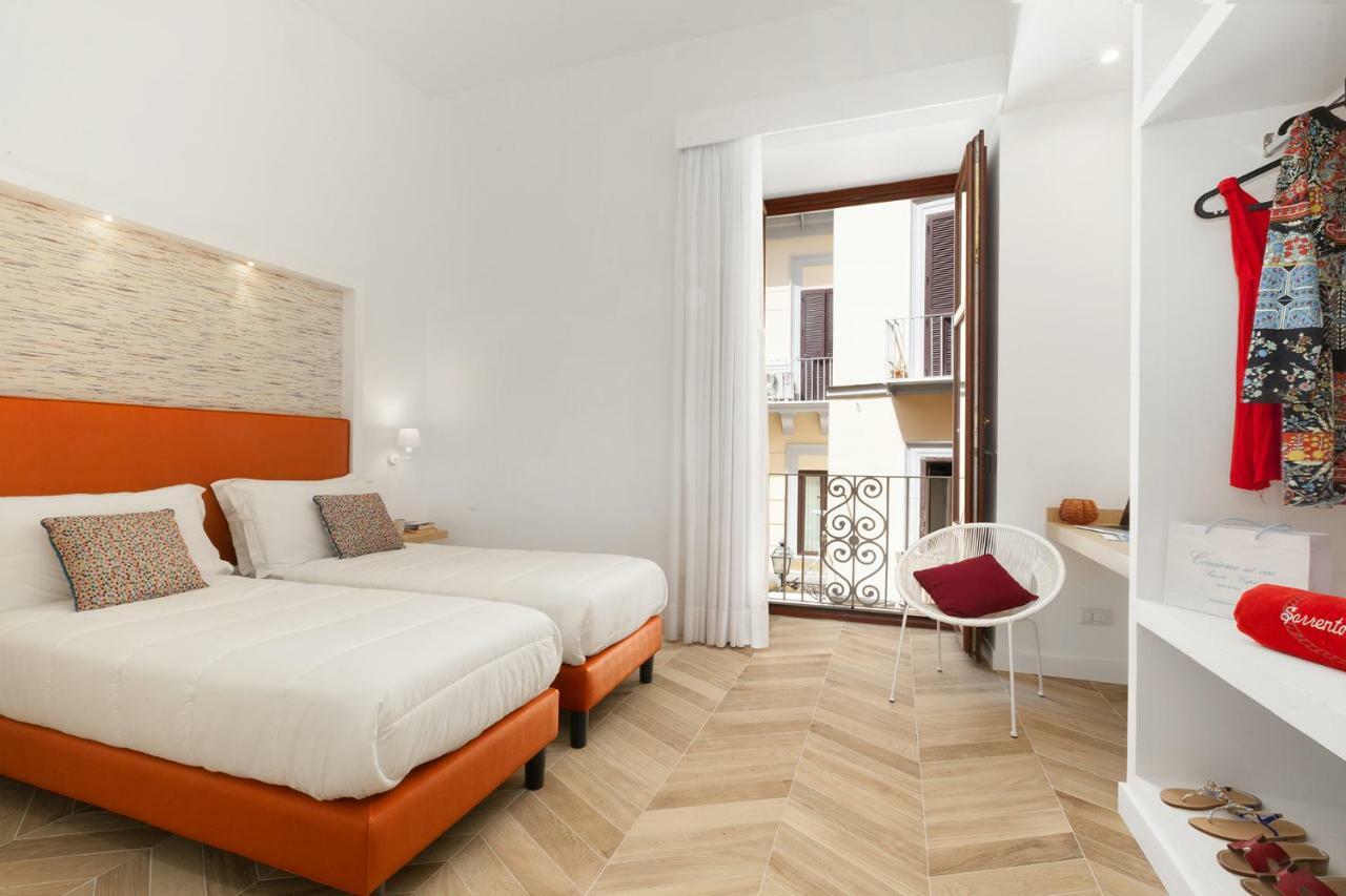 Amore Rentals - Casa 80 Сорренто Экстерьер фото